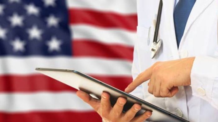 AMERİKA’DA DOKTORLAR İÇİN EB2 VİZESİ İLE GREEN CARD ALMA YOLLARI