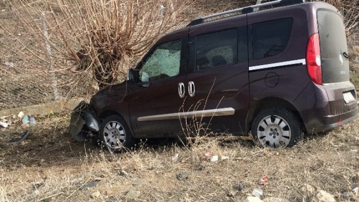 Elazığ’da trafik kazaları: 6 yaralı