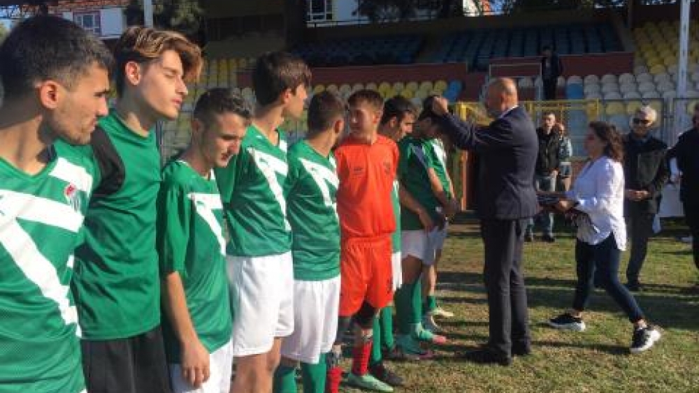 Özel Sporcular Futbol Ligi Dörtlü Final'in şampiyonu Kocaeli Yaşam Koçluğu